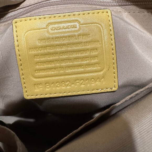 B1.COACH F21941 Yellow Perforated Leather Tote Shoulder Bag GUC - Picture 6 of 15